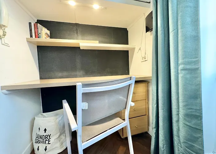 Le Noir Bois Et Blanc - Studio - Wifi - Centre Ville - Entree Autonome