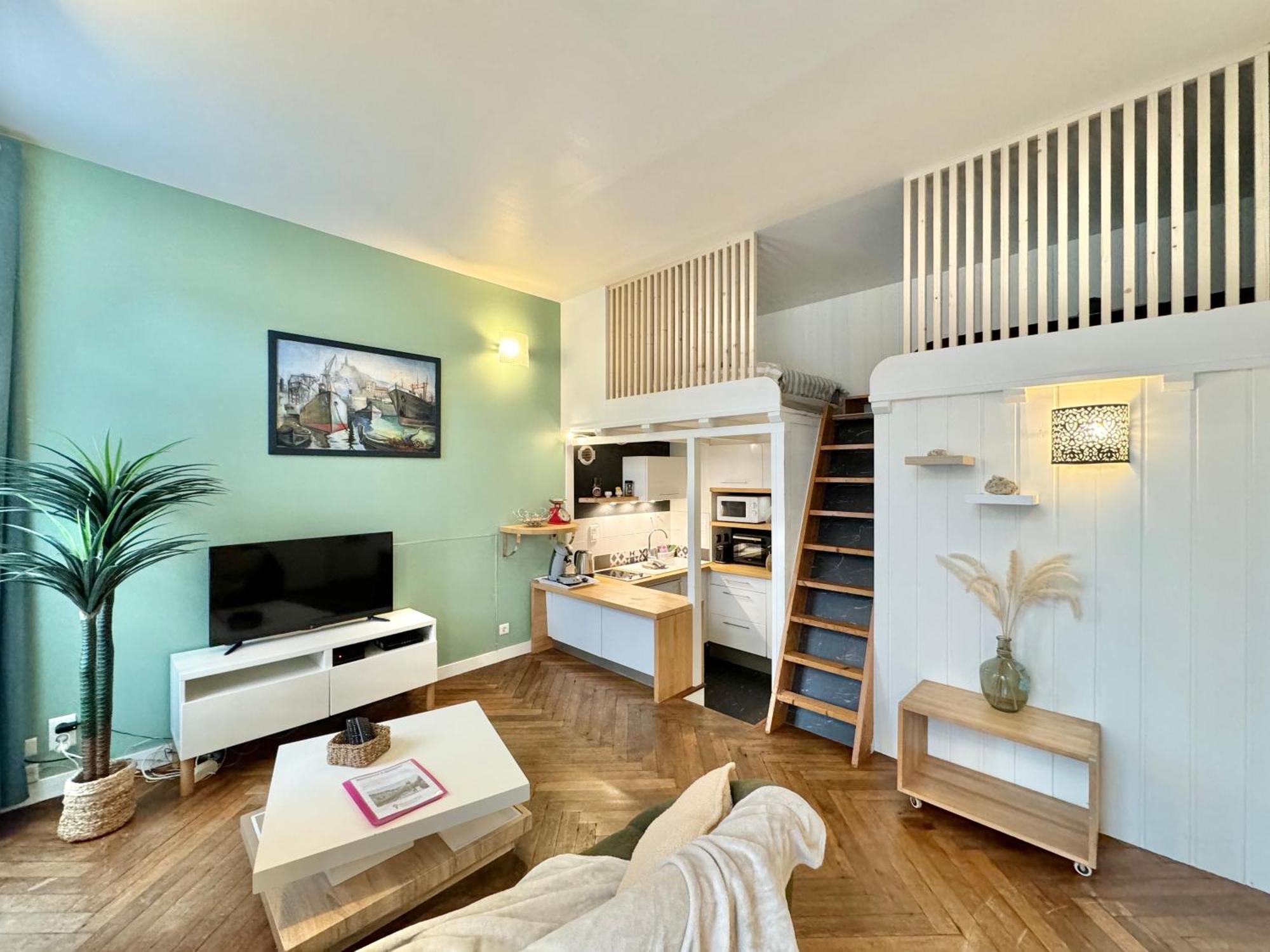 Le Noir Bois Et Blanc - - Wifi - Centre - Entree Autonome Quimper